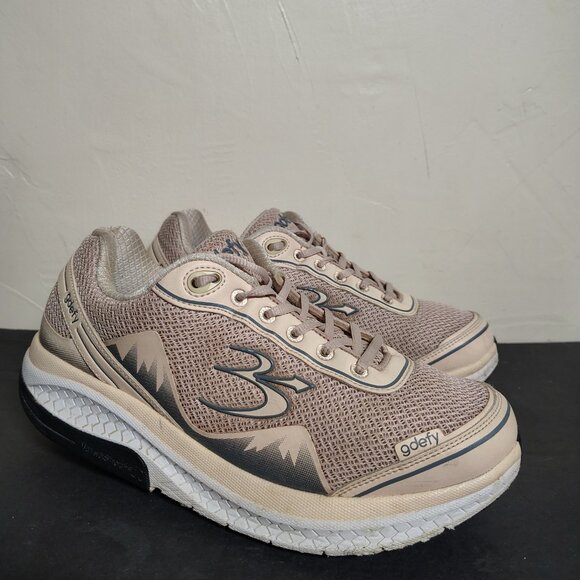 Gdefy Gravity Defyer Womens Size 10.5 Energiya VersaShock Cross Training Sneaker - Picture 1 of 9